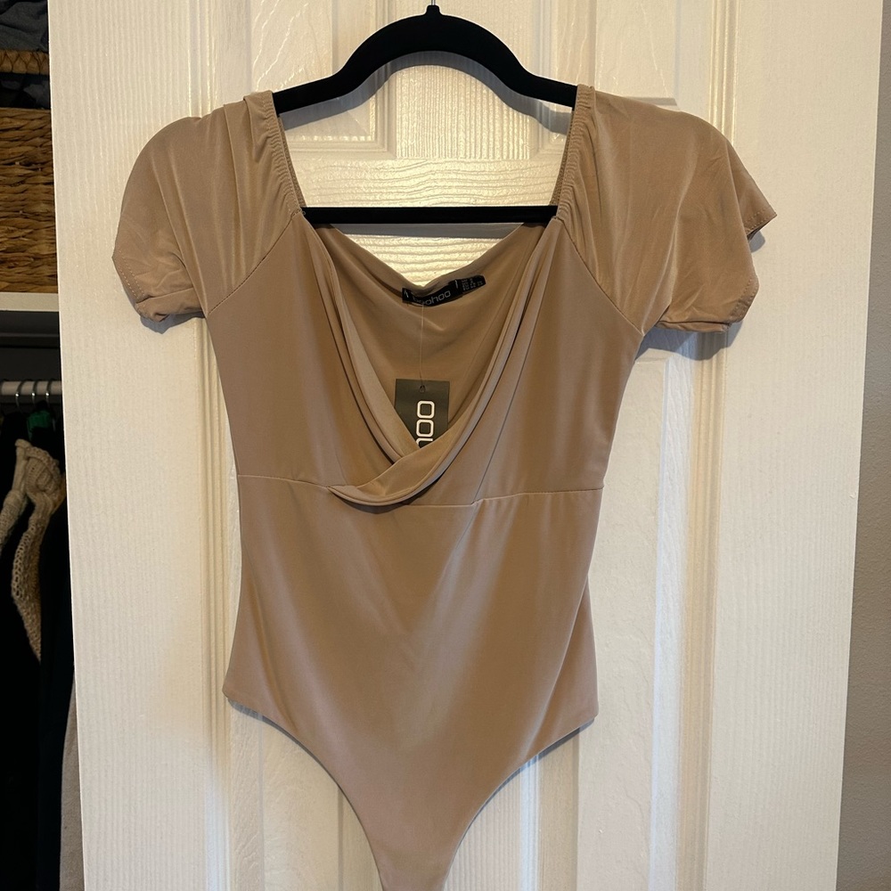 Short Sleeved Boohoo Tan/Nude Bodysuit - Brand New with Tags